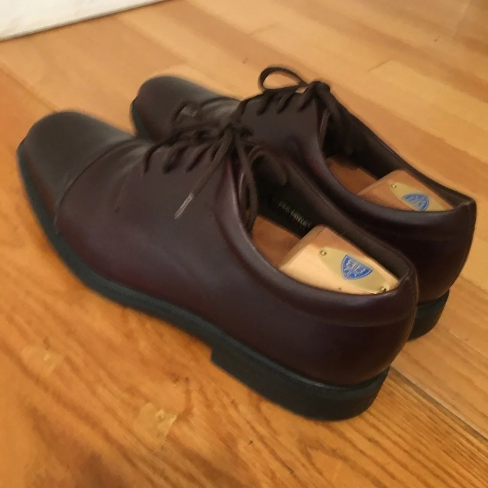 Rockport Mens Burgundy Leather Dress Shoe